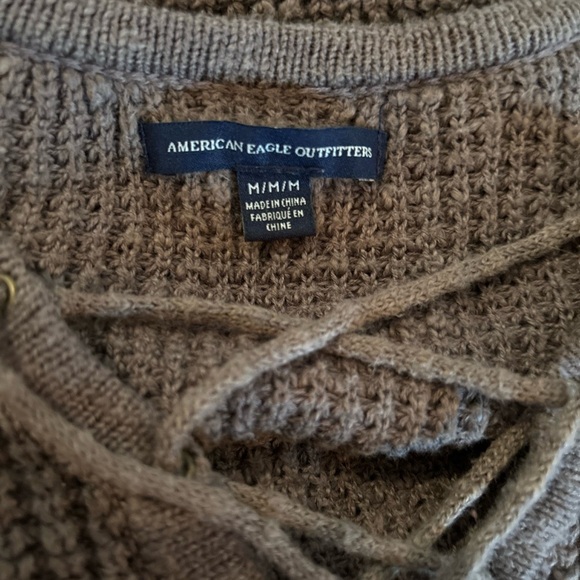 American Eagle Brown Tie Up Sweater Waffle Knit Size Medium - Picture 3 of 6